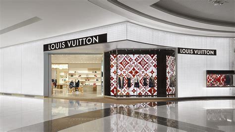 louis vuitton dubai mall.